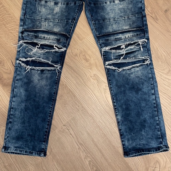 Black Pyramid - Picture 3 of 7